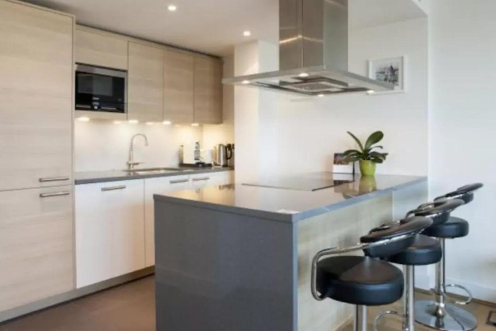 Luxury Modern 2Bd Flat In Centre Apartment ลอนดอน ภายนอก รูปภาพ